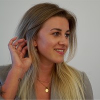 Selina Schmidt Email