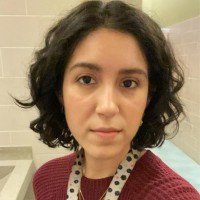 Mayra G. Email