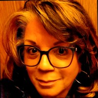 Naomi Fisch Email & Phone Number
