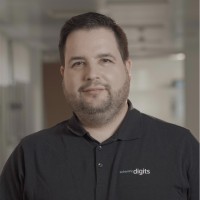 Adrian Fernandez Email