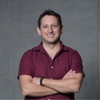 Arik Kamm Email
