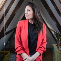 Julia Sommer Email & Phone Number