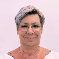 Diane Higgins-Wakefield Email