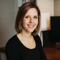 Jen Wells Email & Phone Number