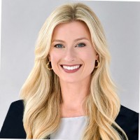 Axonic Capital Employee Amanda Favorite's profile photo