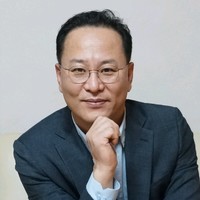 LG Uplus Employee Jong Lee's profile photo