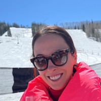 Amazon Employee Kelly Warren's profile photo