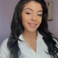 Sarah Liptak Email & Phone Number