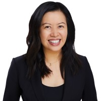 Sara Hoang Email & Phone Number