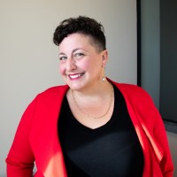 Sara Howe Email & Phone Number