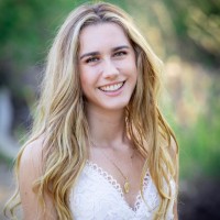 Isabella Pezzini Email