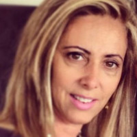 Luciana de Vilhena Email