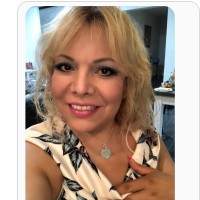 Reyna Swan Email