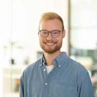 Niklas Rischbieter Email