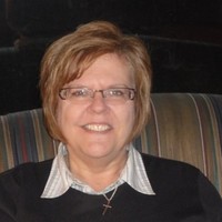 Art Van Furniture Employee Linda Yucha's profile photo