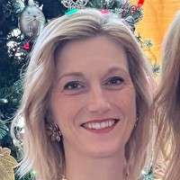 Aenova Group Employee Mara Candido's profile photo