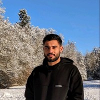 Mercedes-Benz AG Employee Mayank Mayank's profile photo