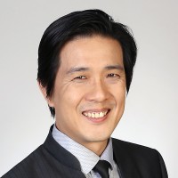 Robin How Email & Phone Number