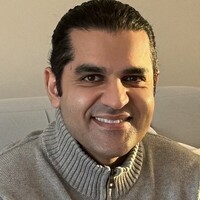 Broadridge Employee Ehsan Azad's profile photo