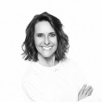 Lisa Larson