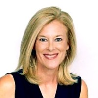 Kelly Hyer Email & Phone Number