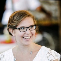 Elodie Besson Email