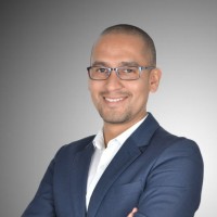 Humberto León Email
