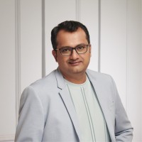 Joining Hands Employee Hitesh Bhatia's profile photo