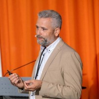 Andreas Servatius Email