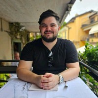 DigitalGenius Employee Stephen Jones's profile photo
