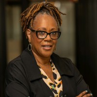 Minneapolis Northwest Tourism Employee Leslie Wright's profile photo