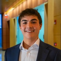 Reach Consulting Group Employee Max Morales's profile photo
