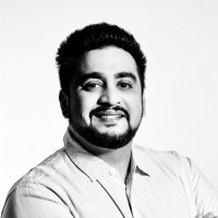 Rakshith Hoskote Email