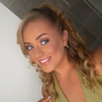 Revolución de Cuba Employee Kallie Willis's profile photo