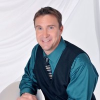 Shane Raymond Email & Phone Number