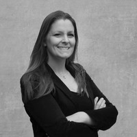 Eleri Lloyd Email