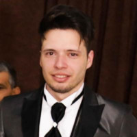 Douglas Lopes Email