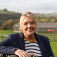 Natasha Fishwick Email