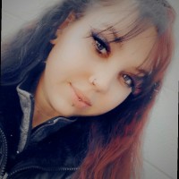 Signature Teamwear Employee Sara Strutz's profile photo