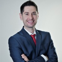 Esteban Viñuela Olave Email