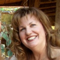 Ellen Schneider Email & Phone Number
