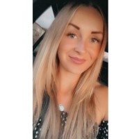 YourLiveWire Employee Andrea Redfern's profile photo