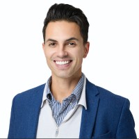 Transforming PLC Employee Alberto D.'s profile photo