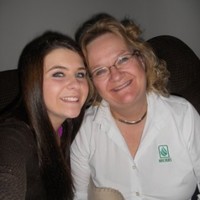 NACHURS Employee Deb Maynard's profile photo