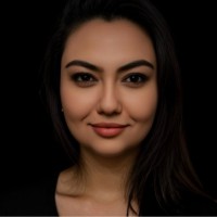 Mona Hamidi Email