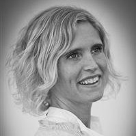 Sara Hansson Email