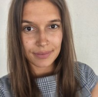 Elsa Barbosa Email