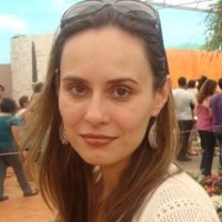 Luciana de Oliveira Clemente Email