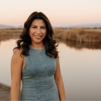 Karen Valderrama Email & Phone Number