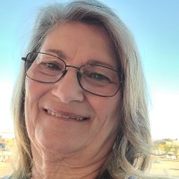 Vivian Naegeli Email & Phone Number